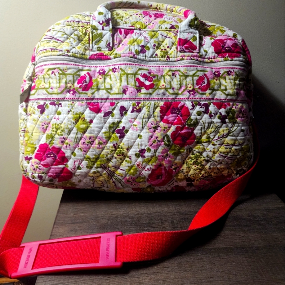 Vera Bradley Metropolitan.               Make Me Blush Luggage (retired)